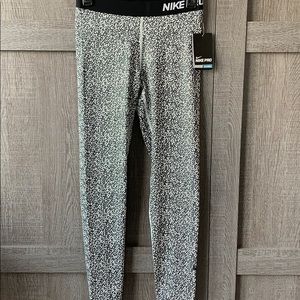 Nike Pro Training Pants NWT